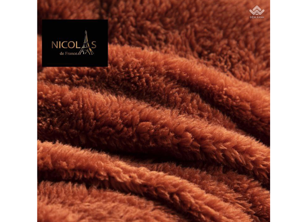 Chăn lông cừu Pháp Nicolas Princess màu đỏ NCL2001
